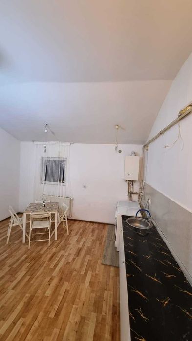 Inchiriez apartament 2 camere
