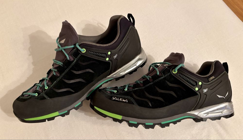 SALEWA номер 48, туристически спортни обувки, маратонки