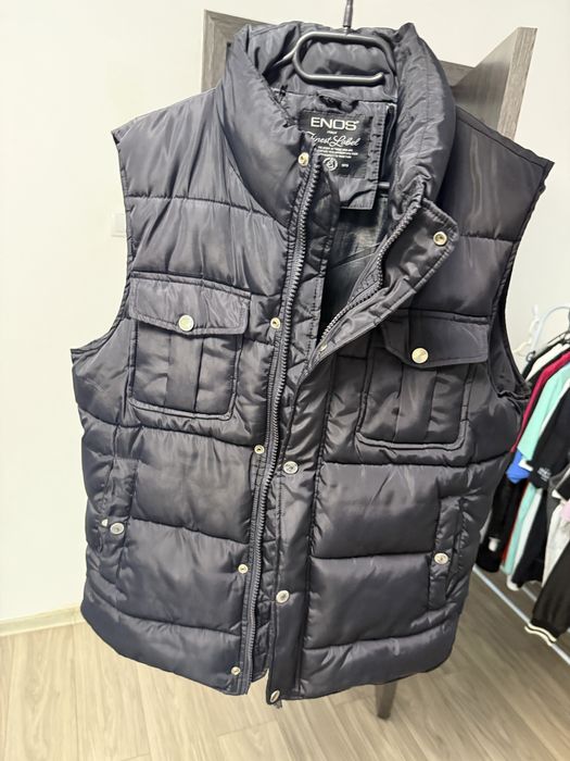 Vesta barbati albastra