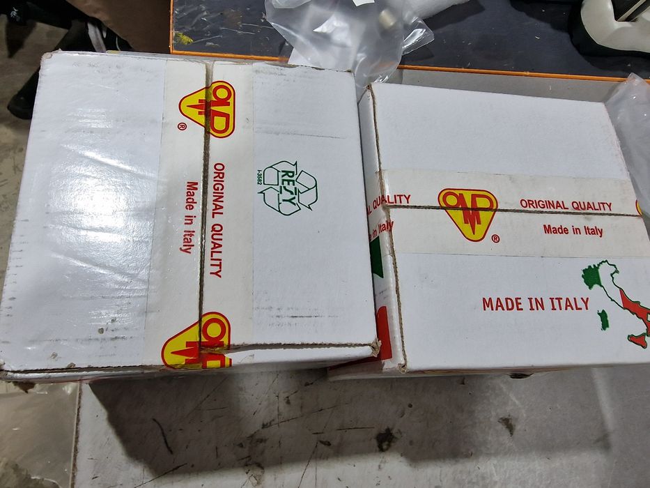 Pompa apa tractor fiat agri 300 fiat 311.315.312 pe original import it