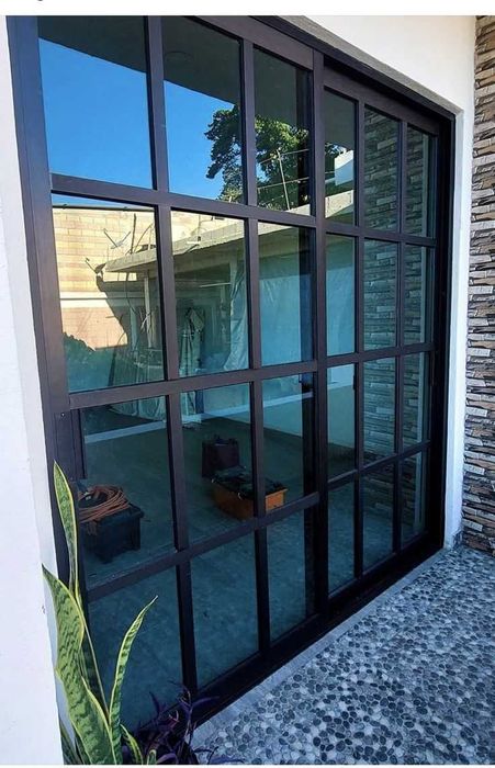 Алюминиевые и пластиковые оконные решения — B Plast