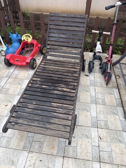 Шезлонг дървен втора употреба