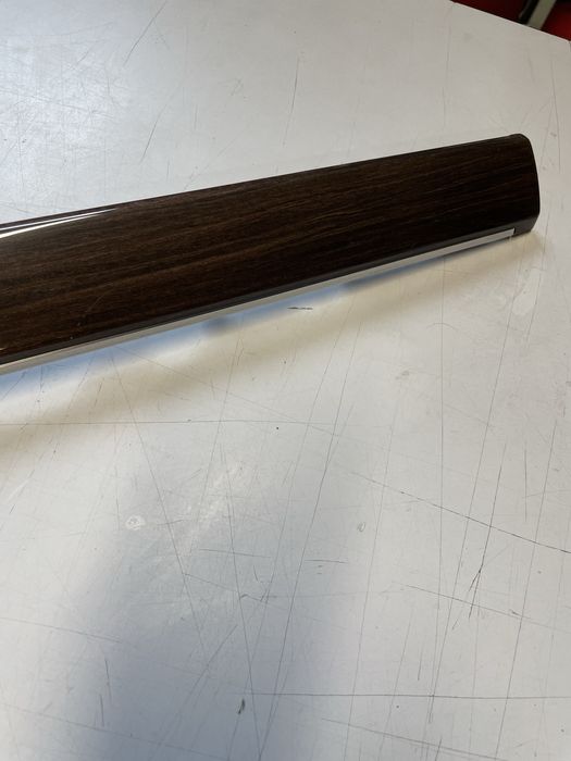 Trimuri mahon vw passat b8