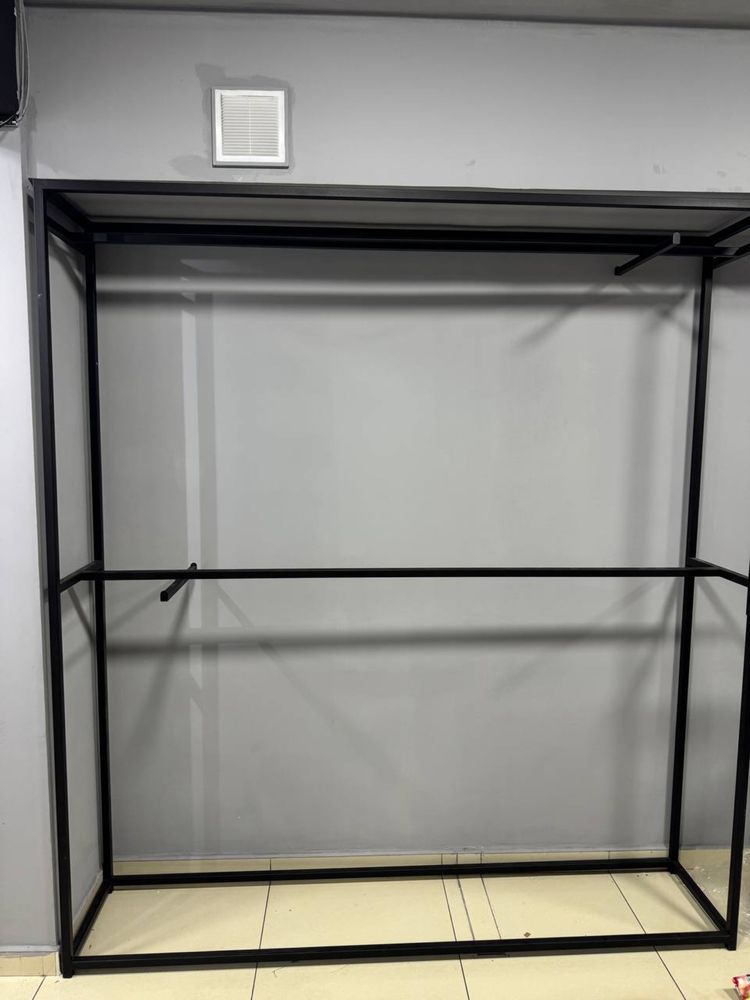 Stillaj mebel sotiladi