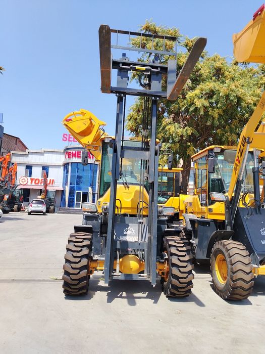 Mingyu brendi karasi- 55kw
Yuk kotarishi - 3500 kg
Texnikani og'irligi