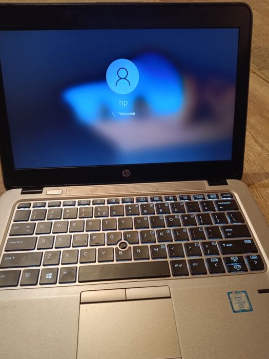 Laptop HP EliteBook 820 i5 SSd 256gb