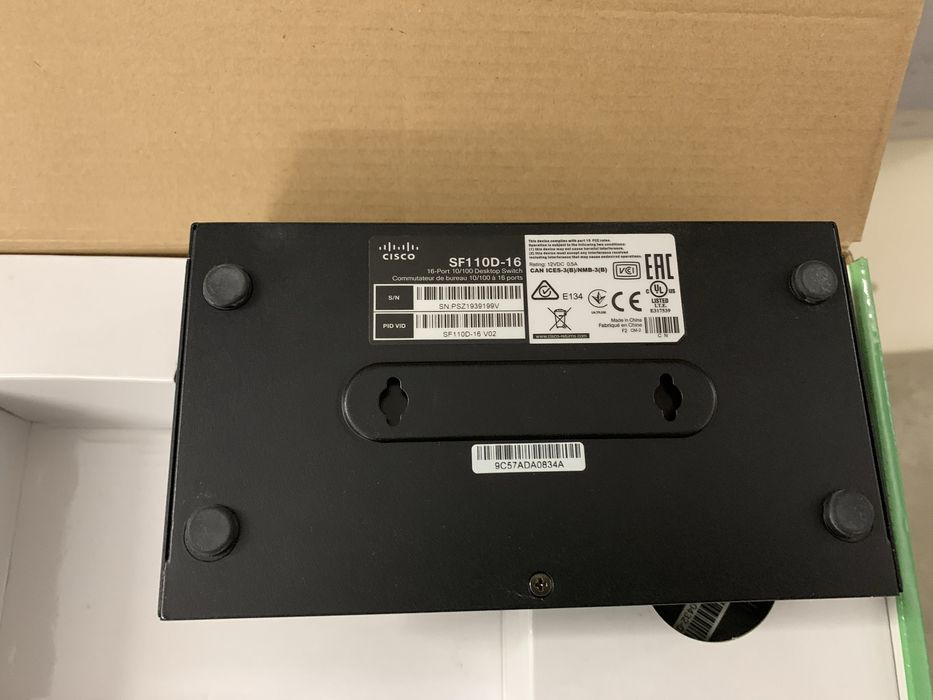 Cisco sf110d-16 16 портов суич