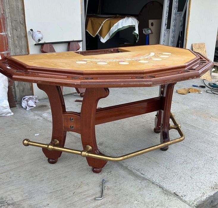 Mese blackjack masa baccarat CustomTables.eu Casino stoc