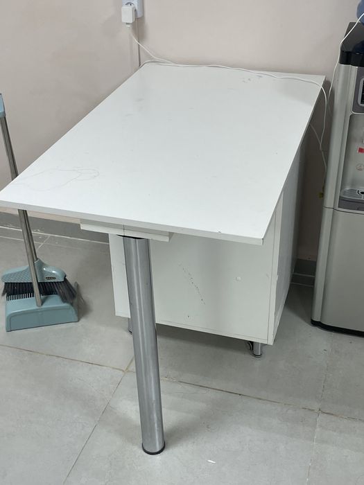 Мебели для салона кросоты