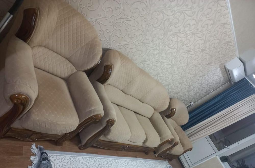 Продам мягкий уголок