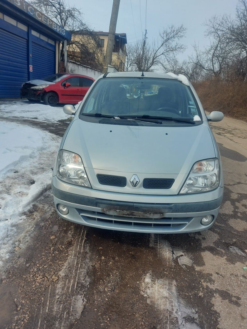 Заден капак за Рено Сценик 2002 г