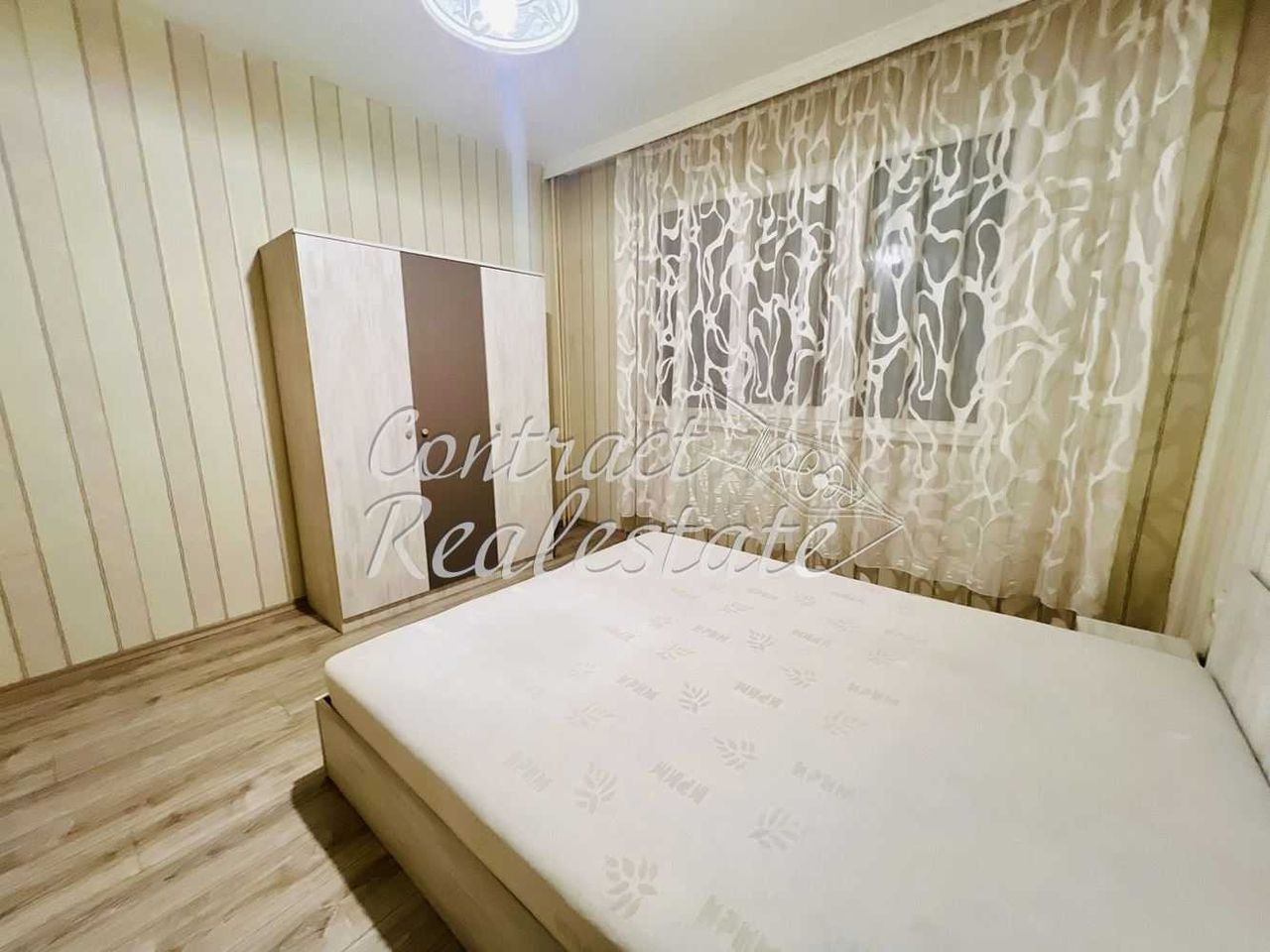 Дава се под наем Тристаен апартамент в Варна, Електрон - 70 кв.м за 357 € - Снимка #11