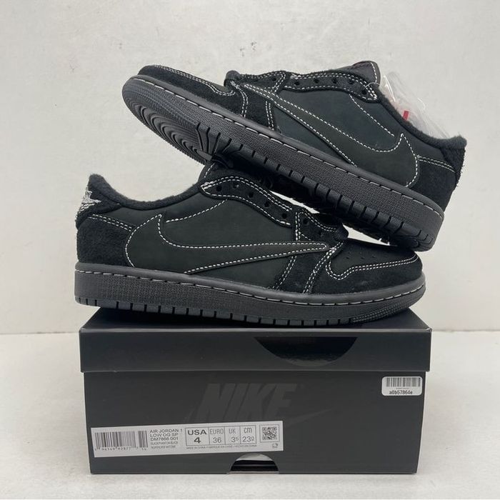 Продавам Air Jordan 1 Low x Travis Scott Black Phantom
