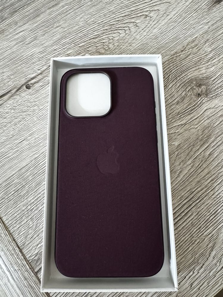 Оригинален кейс FineWoven за Iphone 15 pro max
