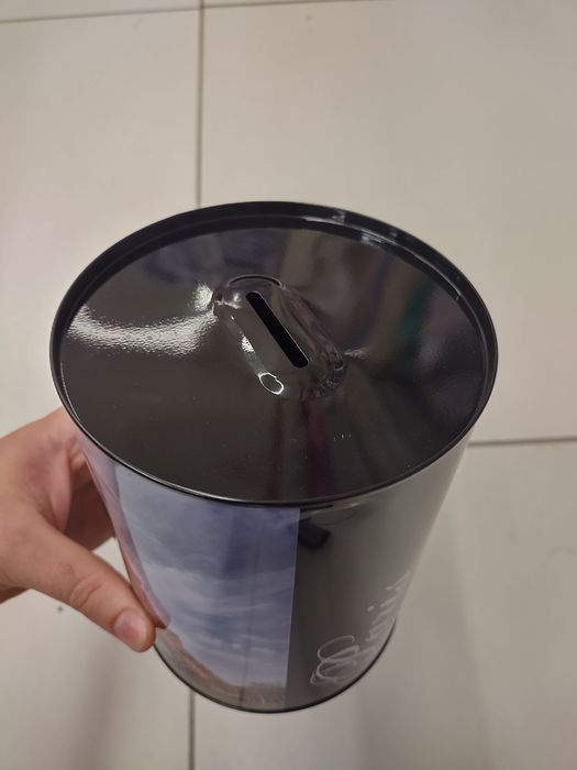 Pușculiță metalică Paris și turn Eiffel.