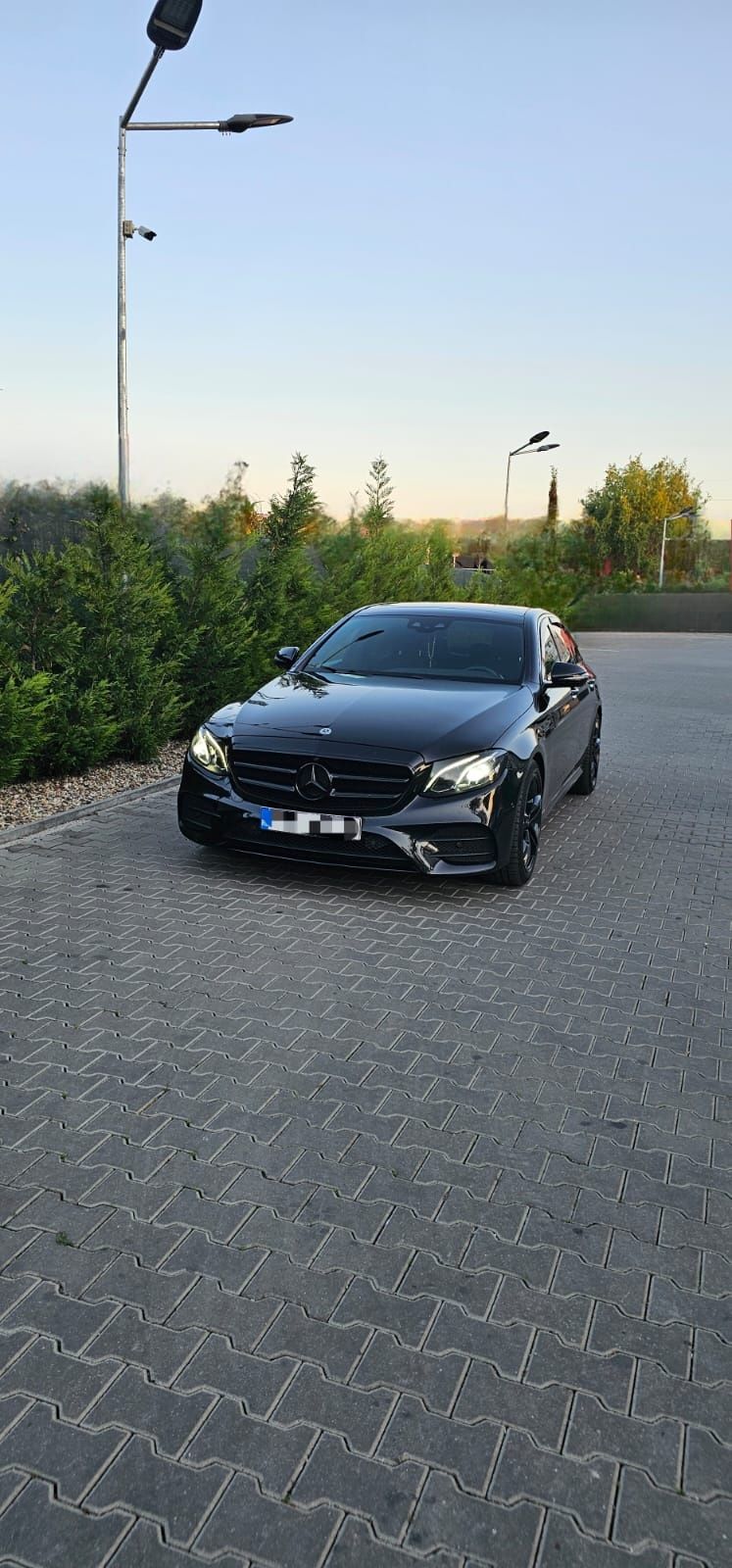 Vând Mercedes E220 AMG 2020