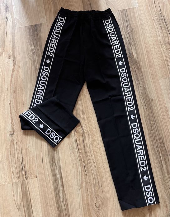 гещеризон Evis, блузка Balmain, Dsquared2