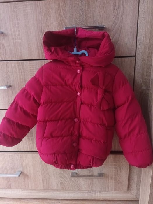 Geaca iarna fetita, potrivita pt 2anisori