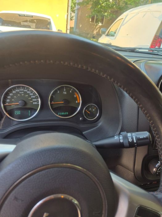 Vand JEEP Compass 2011, 2.2 CRD limited edition