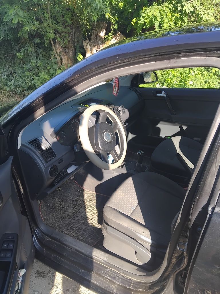 Vând polo 1.2 benzina