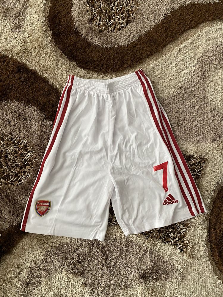 tricou+shorts Arsenal Bukayo Saka 20/21