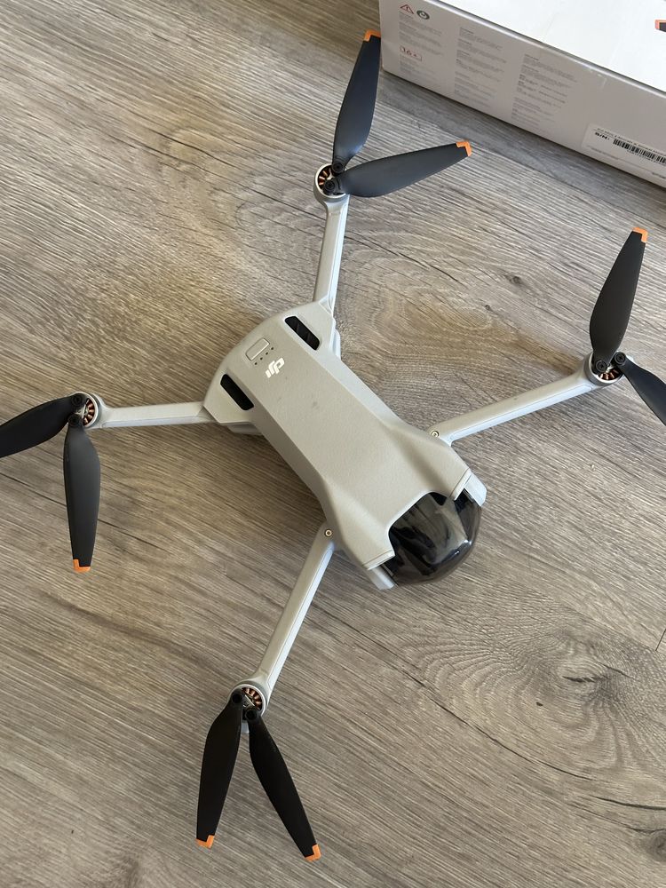 Drona DJI Mini 3 | Stare excelenta | ca NOU | 4K HDR | RC-N1 |
