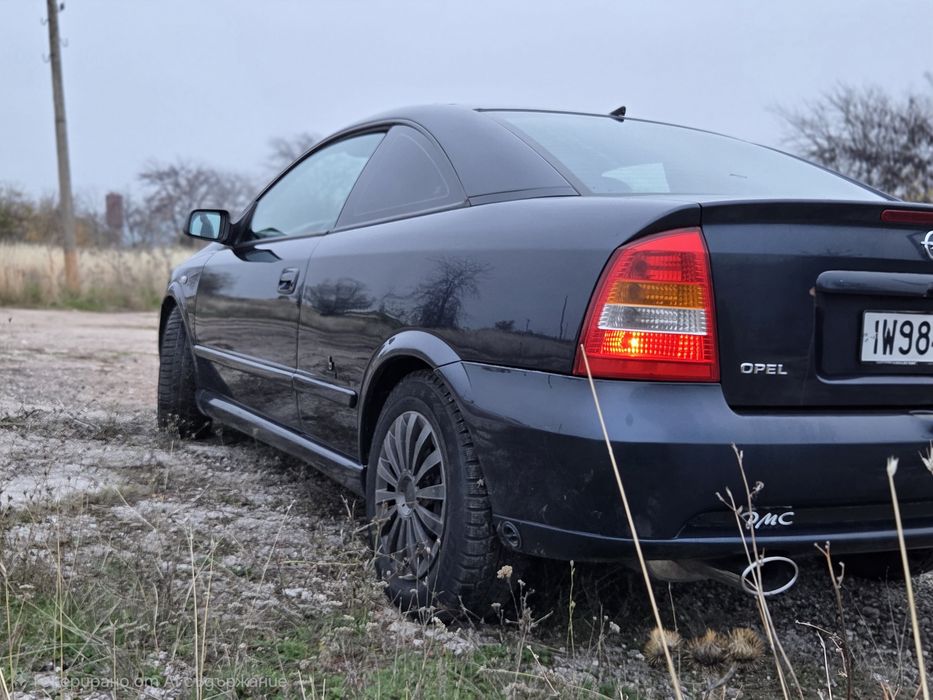 Опел Астра Бертоне