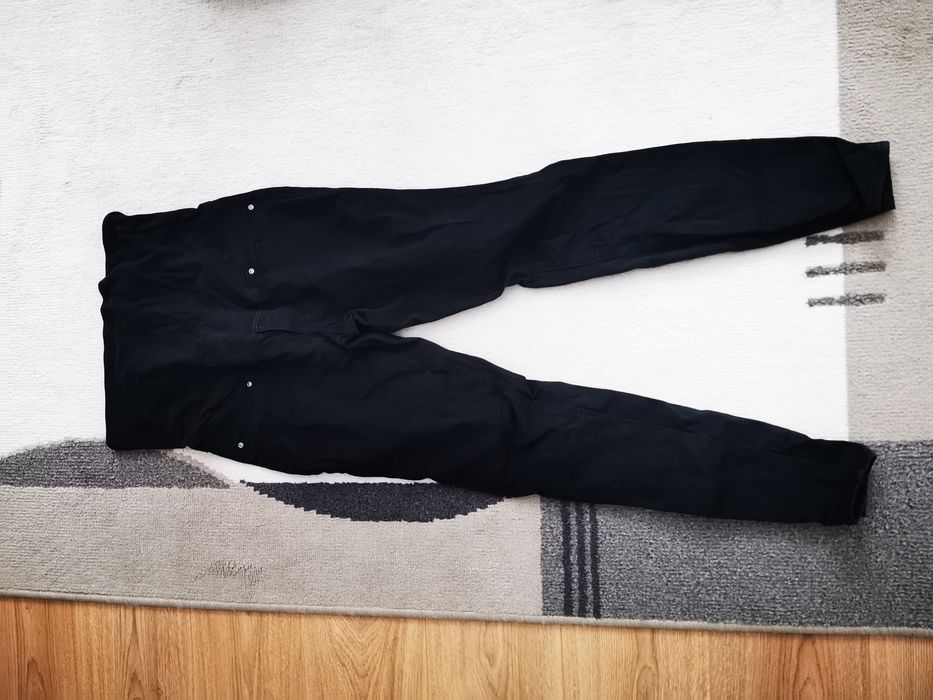 Pantaloni gravide