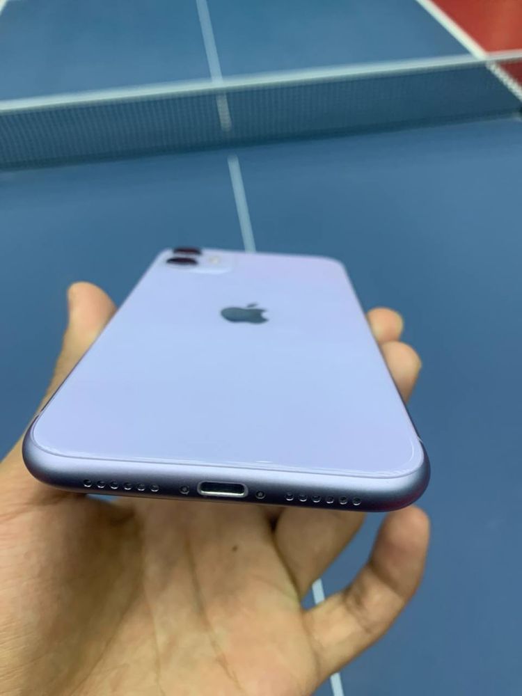 Iphone 11 64gb sotiladi