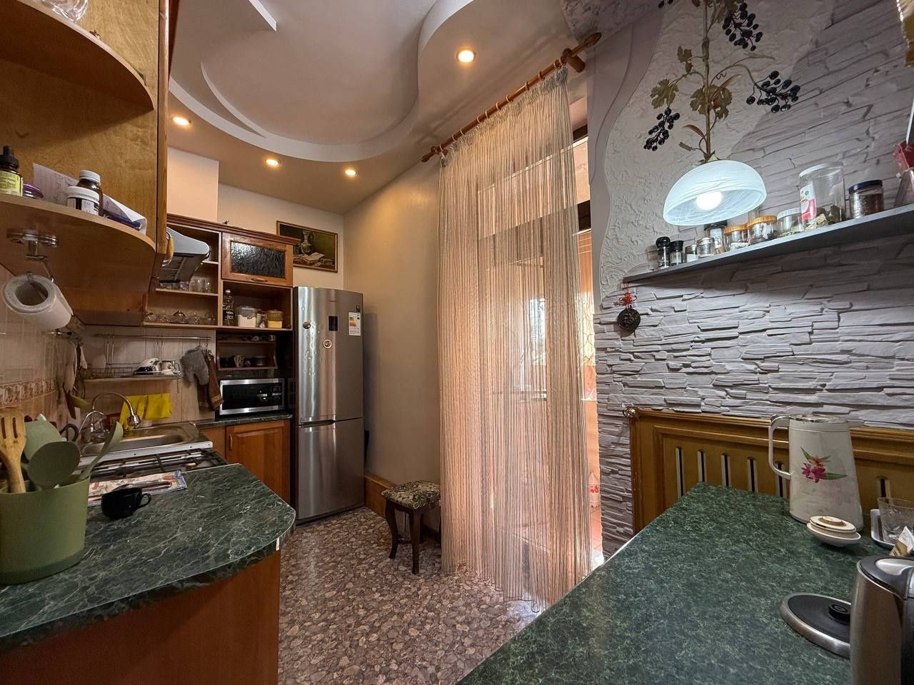 Продается 2в3 ком квартира, ор-р: улица Нукусская, 82 м²