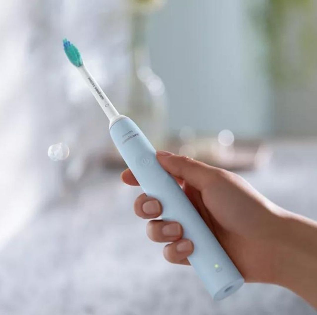 Philips Sonicare Электрическая зубная щетка HX3651. Series 2100