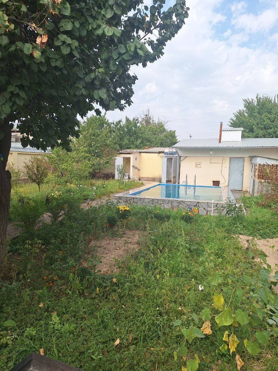 Продаётся дача,Газалкент 5,25 сотки 3 комн