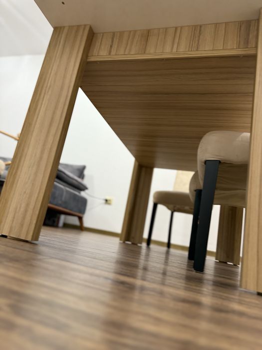 Трапезна маса разтегателна