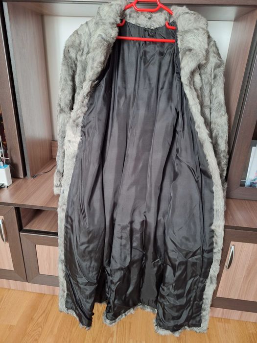 Haină din blană de ied