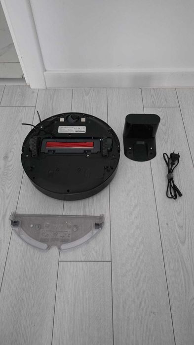 Aspirator robot Roborock Q7 Max – stare bună