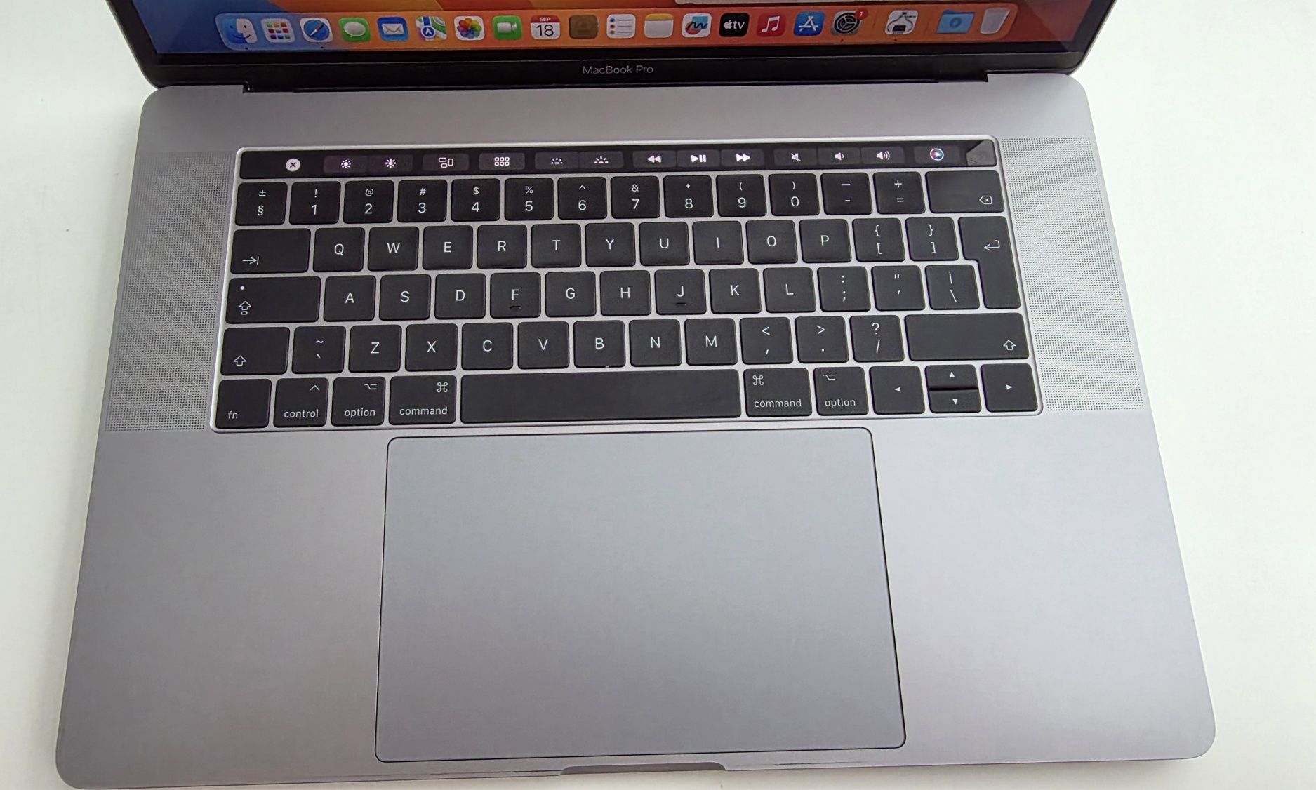 Macbook Pro 2017 15' 500GB 2,9Ghz QC i7
