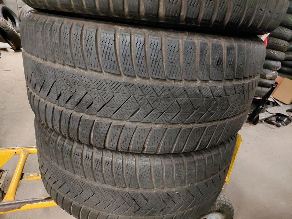 245/45/20"-275/40/20" Pirelli 4бр.гуми. Спорт пакет