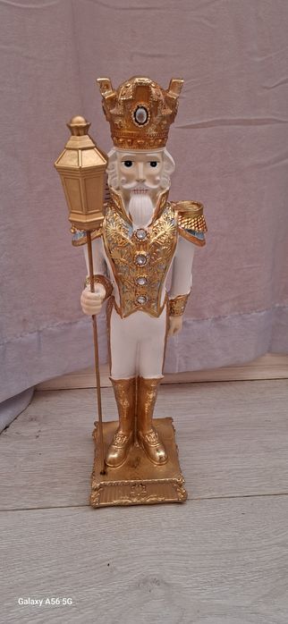 Лешникотрошачката