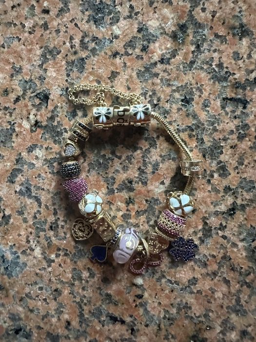 Bratara pandora aur 14k