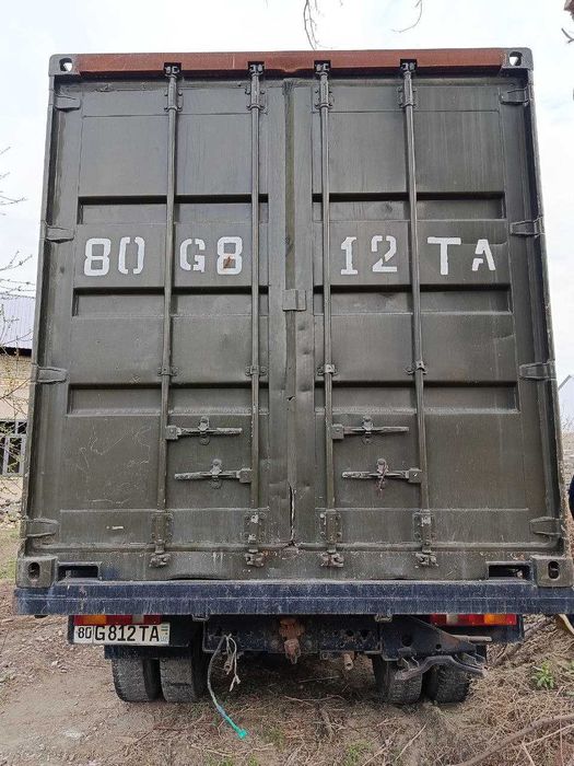Kamaz prisep sotiladi