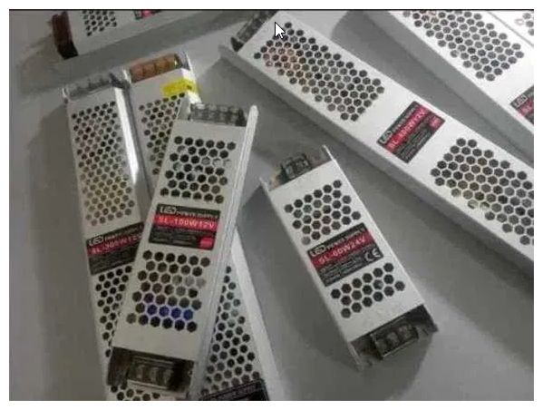 Для видео-наблюдения и oт LED * блок питания - адаптер *