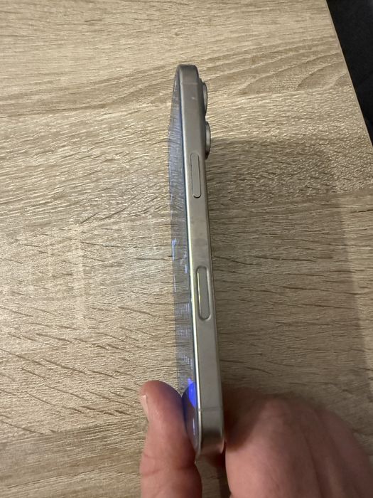 Iphone 16 Pro 256GB - natural - esim - 93%