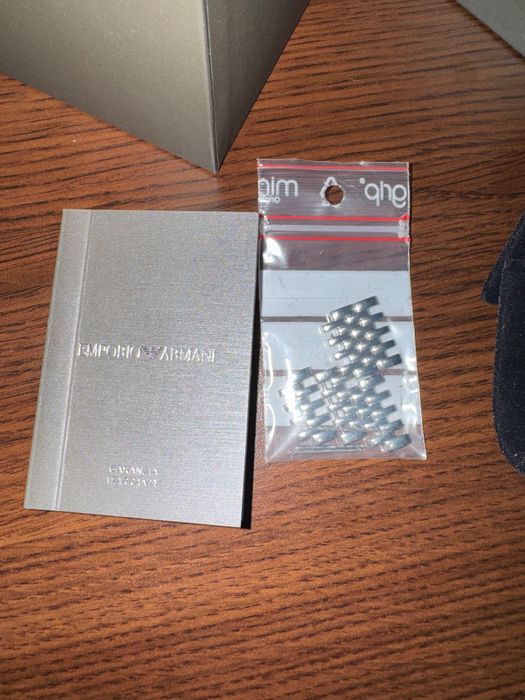 Оригинален EMPORIO ARMANI часовник!