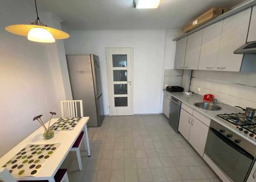 Inchiriere apartament 2 camere Nerva Traian