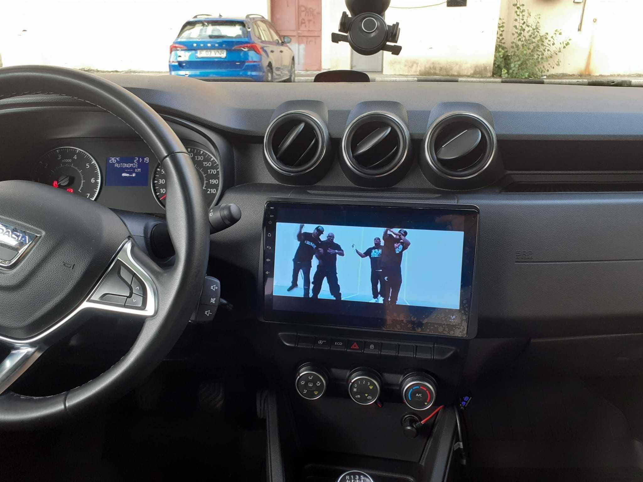 Navigatie Android Dacia Duster Waze YouTube GPS BT USB