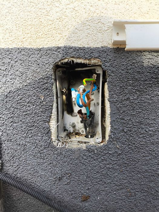 Electrician Autorizat