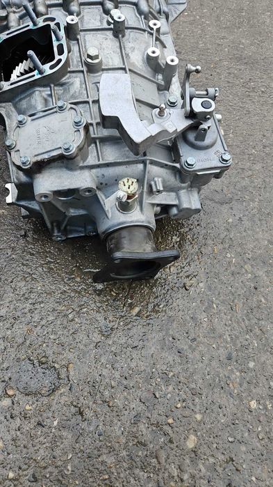 Cutie viteze Iveco 3.0 HPI; 6 Trepte; 8873788; 8873677; 2020-Prezent