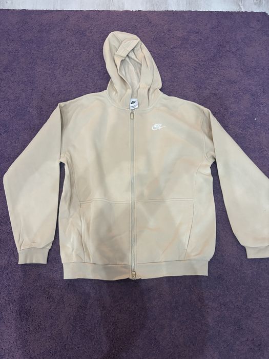 Суитшърт на найк