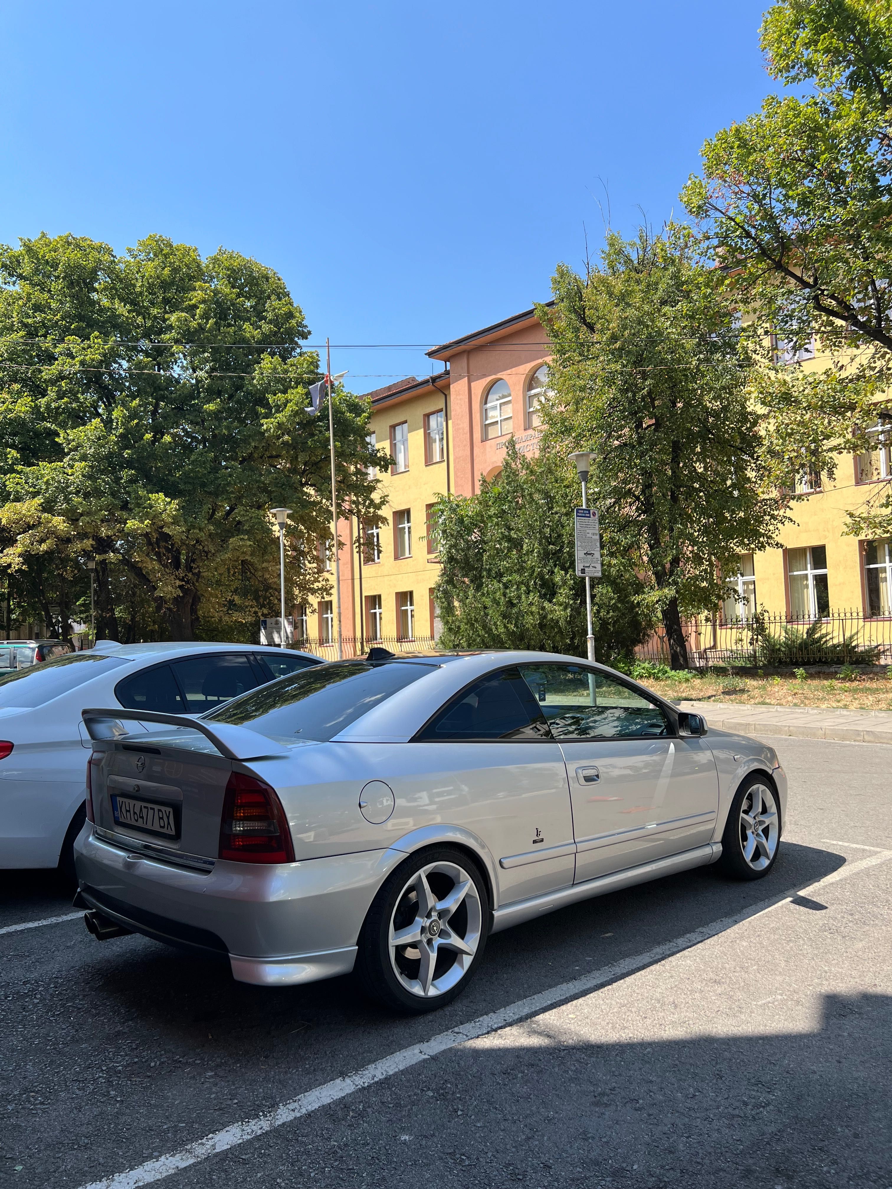 Окачване Опел Астра Г
