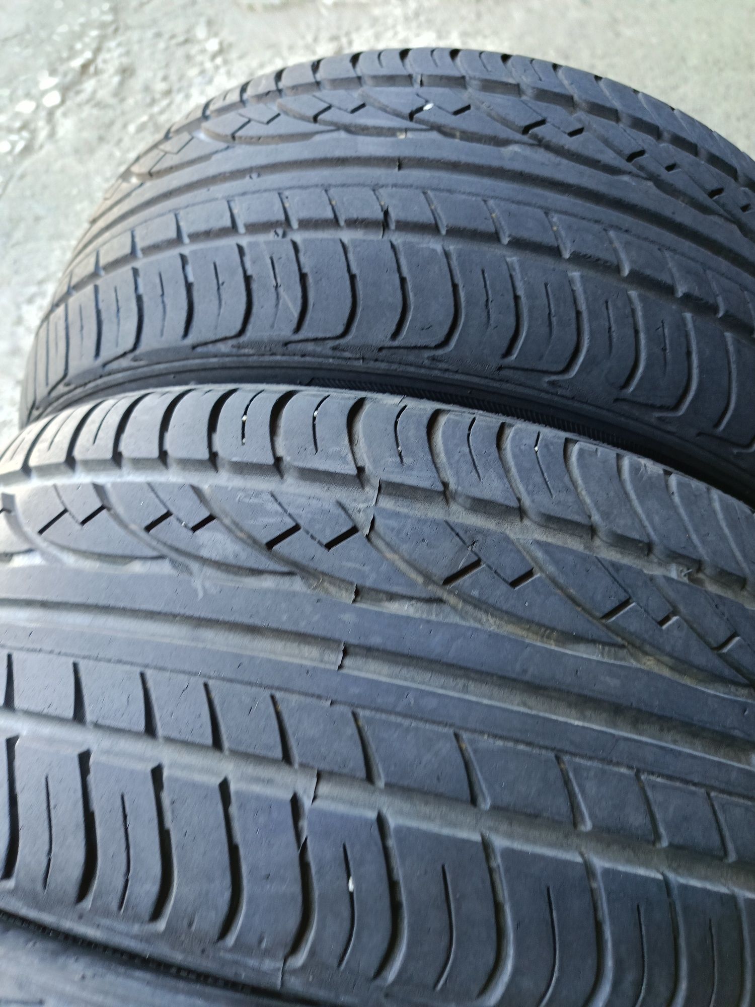 Летни гуми -15цола -195/50-1бр.-25лв."HANKOOK"